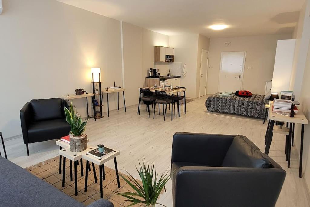 New Cosy Studio In The Heart Of Kadikoy Apartamento Estambul Exterior foto