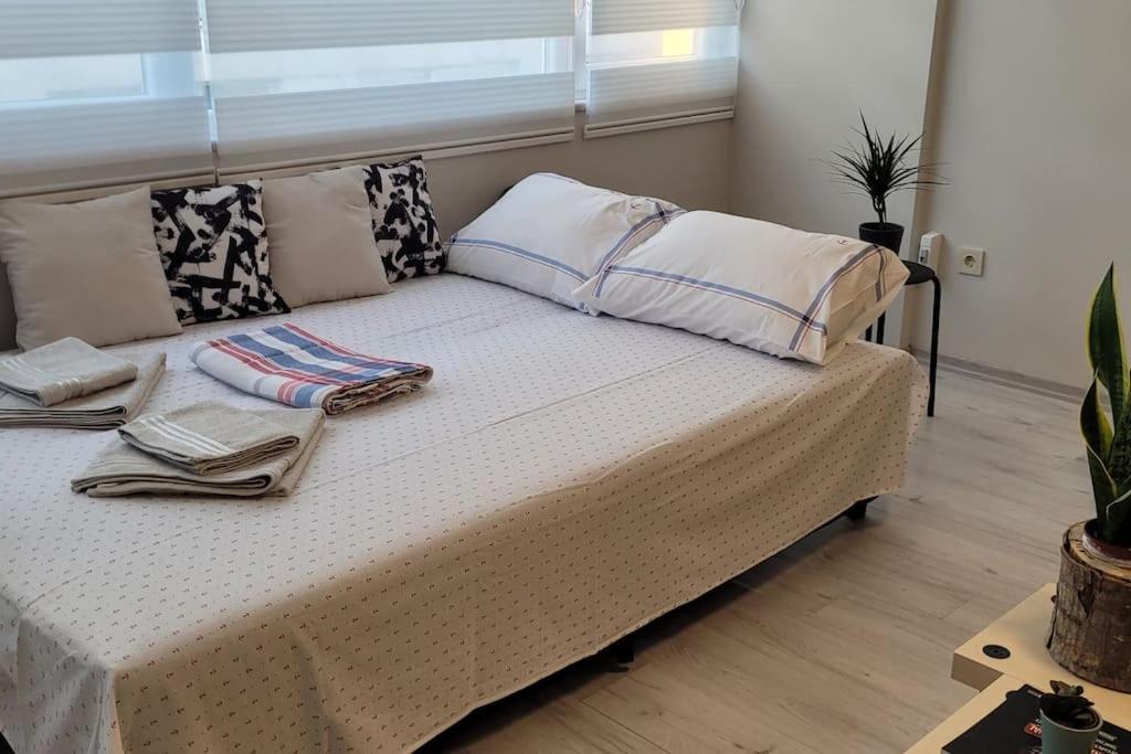 New Cosy Studio In The Heart Of Kadikoy Apartamento Estambul Exterior foto